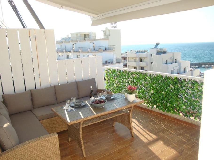 Centre Penthouse With Seaview Apartman Iráklio Kültér fotó